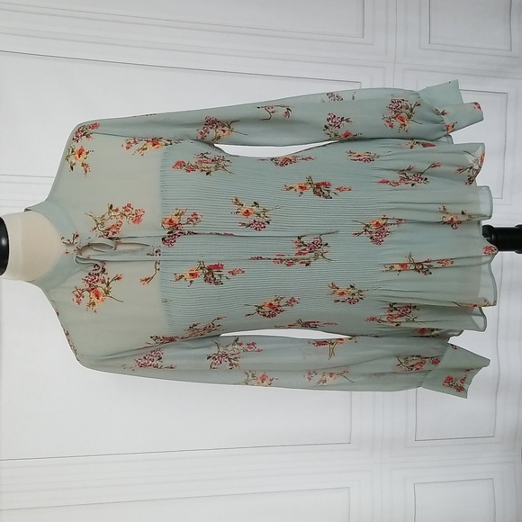 Pleione Tops - Pleione Pleated Floral Top